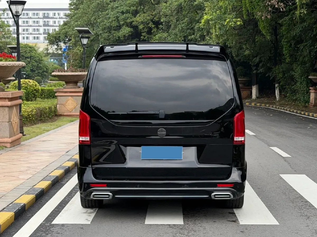 2022 Mansory V Class 2.0T 211HP L4 9AT,autocango,china used car exporter,china ev exporter,chinese used car exporter,chinese used ev exporter