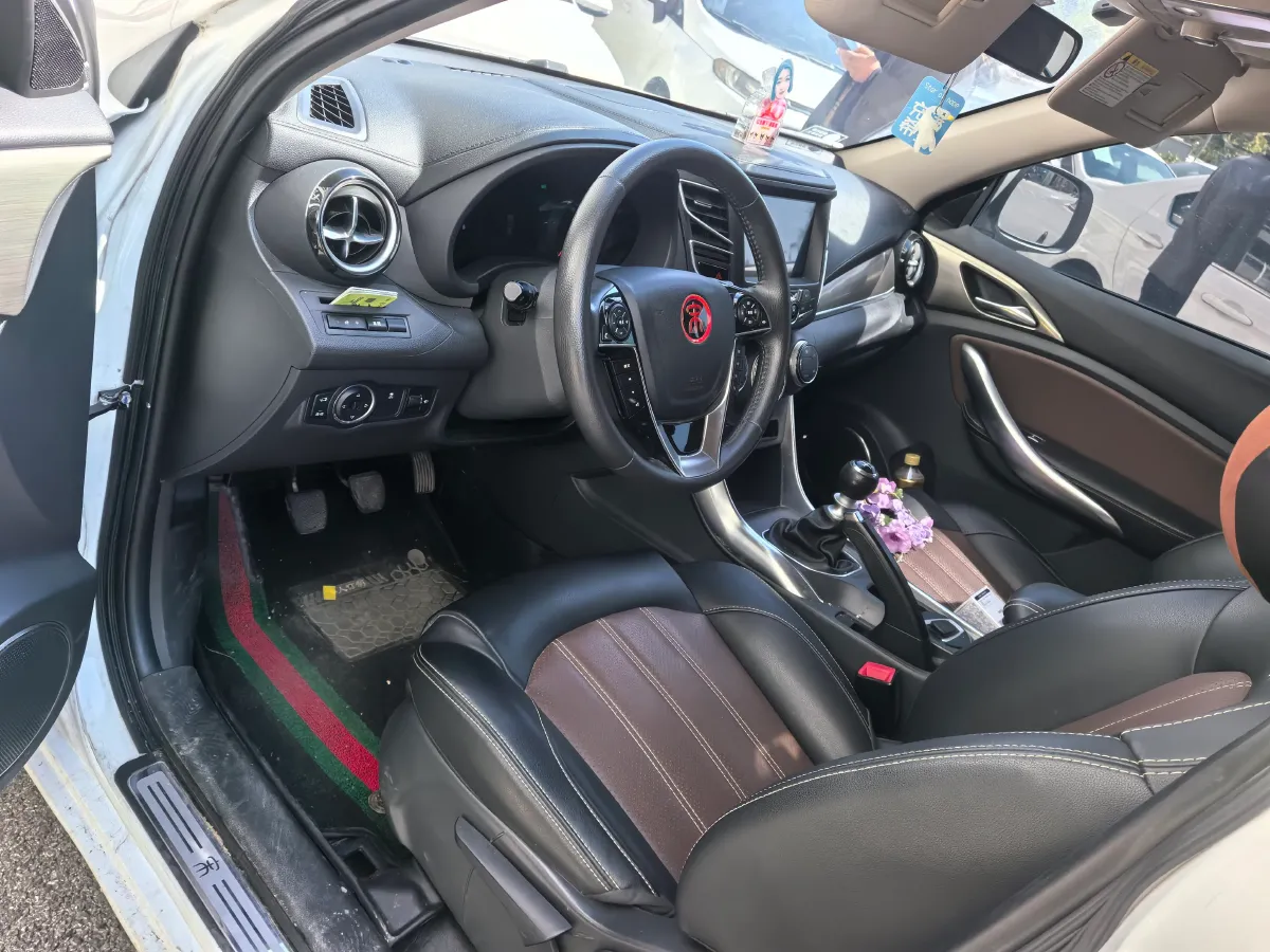 2018 BYD Song 1.5T 154HP L4 6MT,autocango,china used car exporter,china ev exporter,chinese used car exporter,chinese used ev exporter