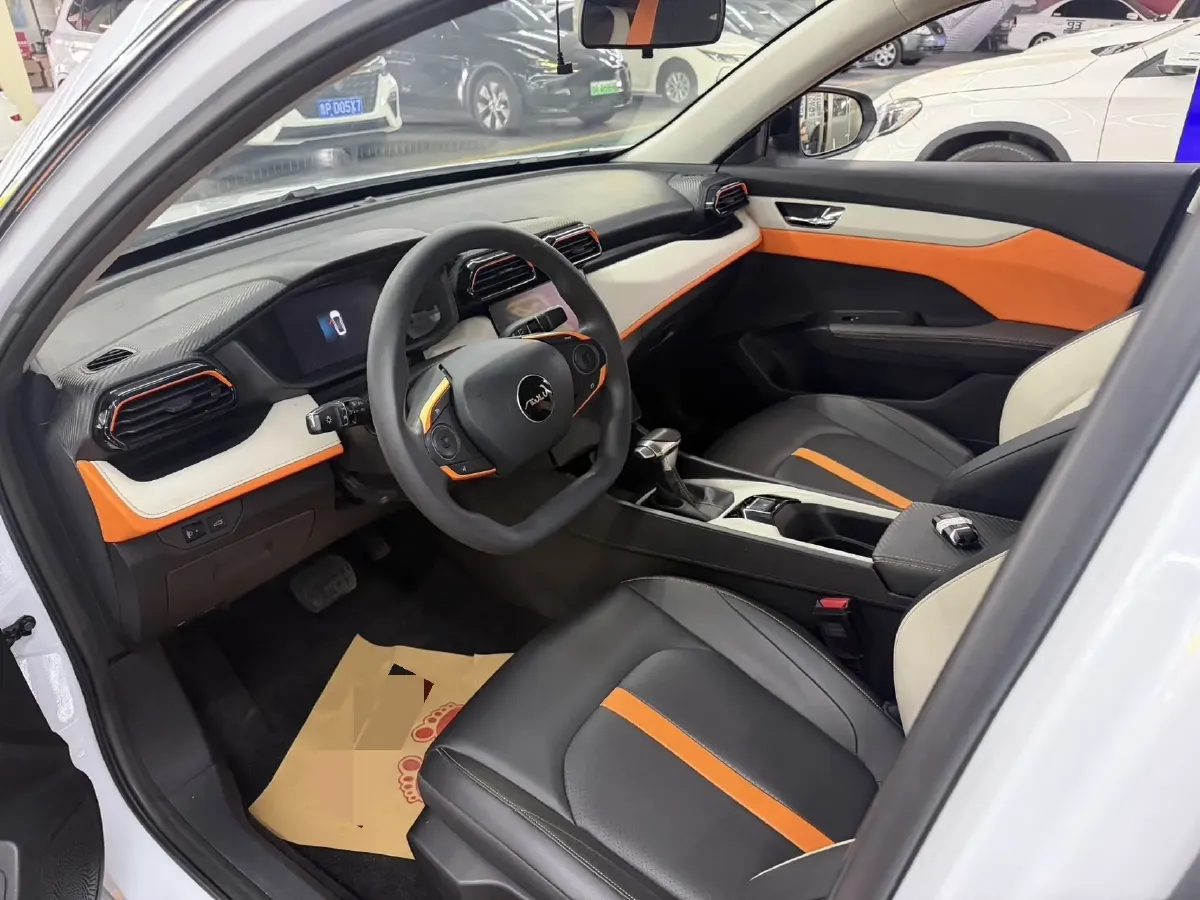 2023 DongFeng Aeolus YiXuan 1.5L 125HP L4 6DCT,autocango,china used car exporter,china ev exporter,chinese used car exporter,chinese used ev exporter