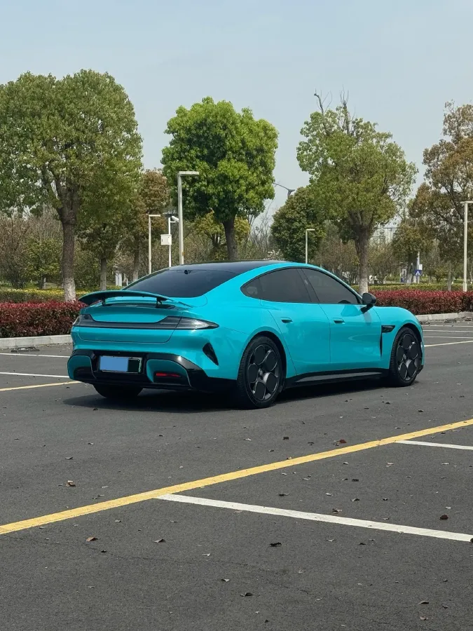 2024 MI SU7 BEV 101KWH,autocango,china used car exporter,china ev exporter,chinese used car exporter,chinese used ev exporter