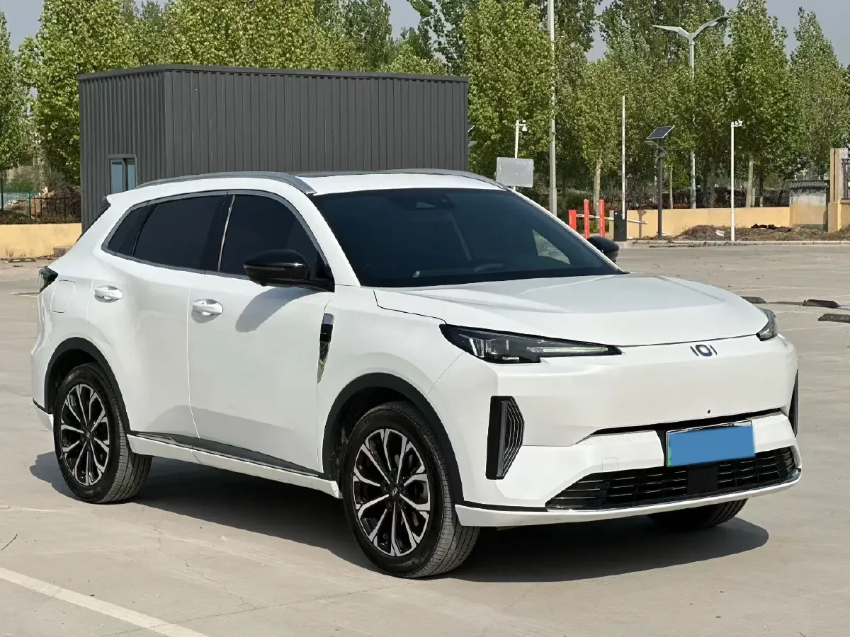 2024 ChangAn QiYuan Q05 Classic 1.5L 110HP L4 E-CVT PHEV 18.99KWH,autocango,china used car exporter,china ev exporter,chinese used car exporter,chinese used ev exporter