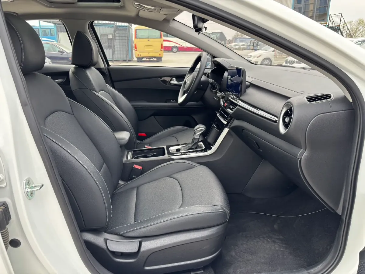 2021 Kia K3 1.5L 115HP L4 CVT,autocango,china used car exporter,china ev exporter,chinese used car exporter,chinese used ev exporter