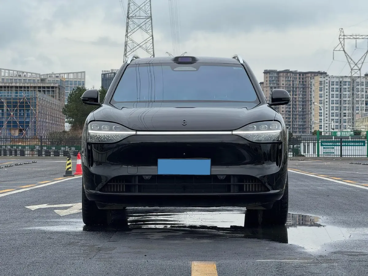 2024 AITO AITO M9 1.5T 152HP L4 REEV 42KWH,autocango,china used car exporter,china ev exporter,chinese used car exporter,chinese used ev exporter