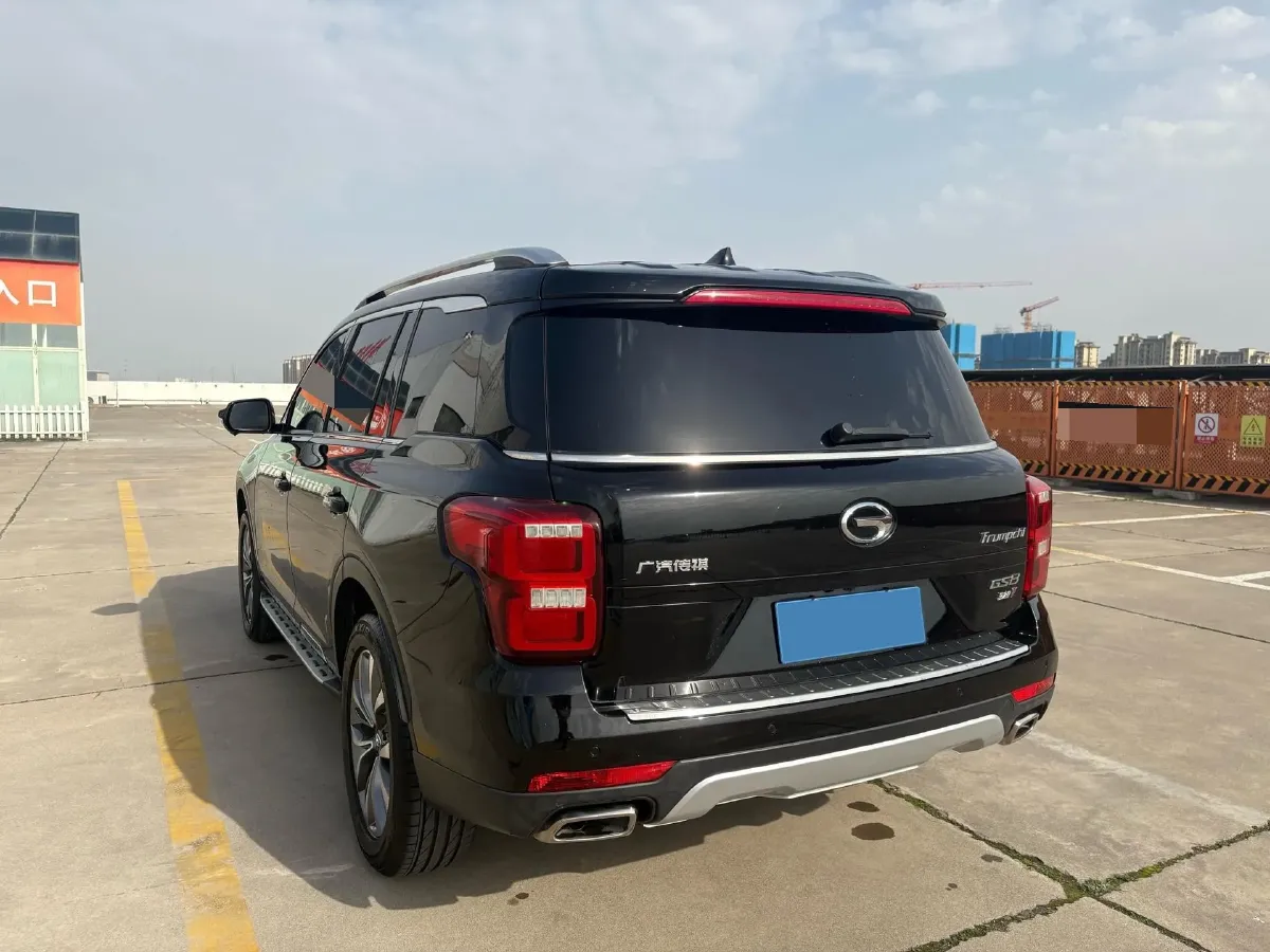 2017 GAC Trumpchi GS8 2.0T 201HP L4 6AT,autocango,china used car exporter,china ev exporter,chinese used car exporter,chinese used ev exporter