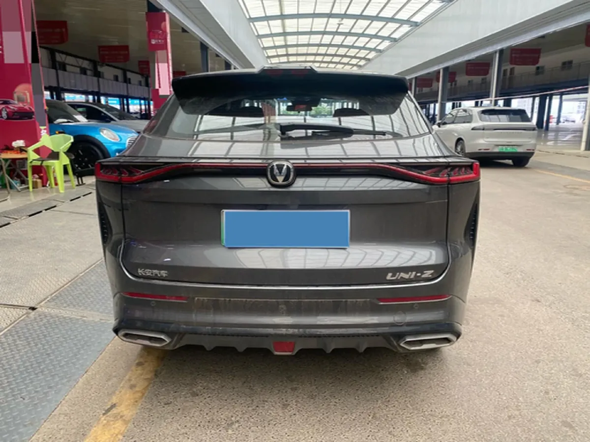 2024 ChangAn UNI-Z 1.5L 98HP L4 E-CVT PHEV 18.4KWH,autocango,china used car exporter,china ev exporter,chinese used car exporter,chinese used ev exporter