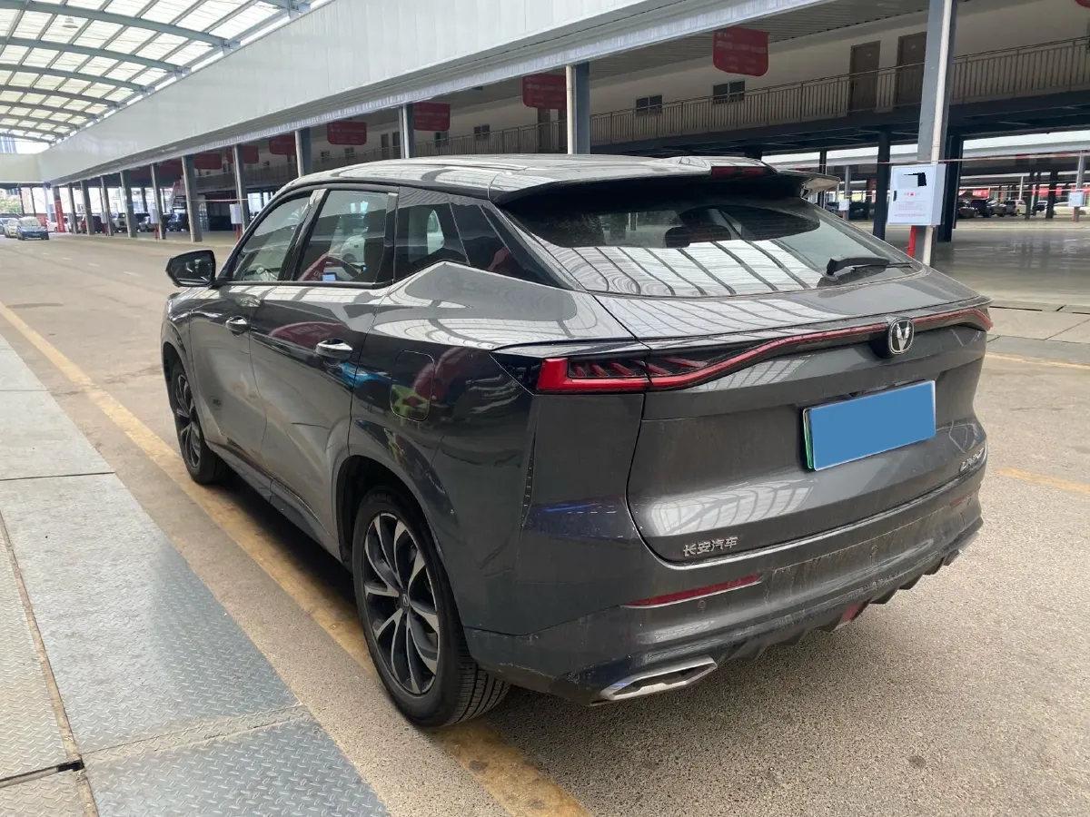 2024 ChangAn UNI-Z 1.5L 98HP L4 E-CVT PHEV 18.4KWH,autocango,china used car exporter,china ev exporter,chinese used car exporter,chinese used ev exporter