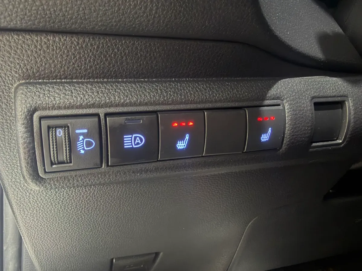 2023 Toyota Corolla 1.2T 116HP L4 CVT,autocango,china used car exporter,china ev exporter,chinese used car exporter,chinese used ev exporter