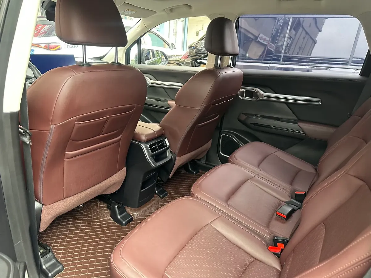 2022 Geely Okavango 1.8T 184HP L4 7DCT,autocango,china used car exporter,china ev exporter,chinese used car exporter,chinese used ev exporter