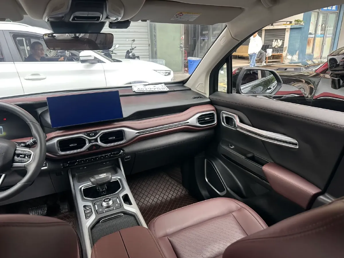 2022 Geely Okavango 1.8T 184HP L4 7DCT,autocango,china used car exporter,china ev exporter,chinese used car exporter,chinese used ev exporter