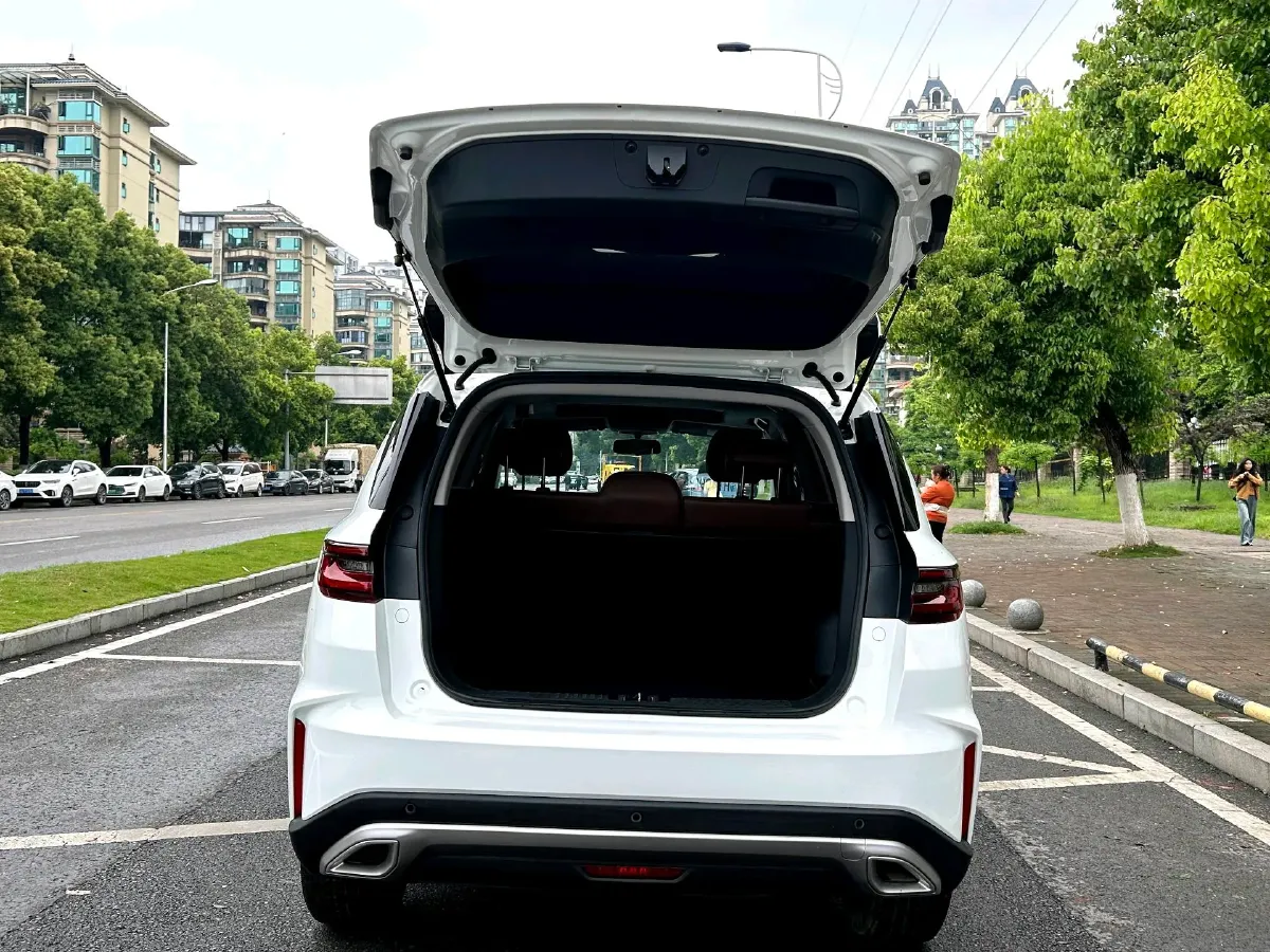 2021 Geely Vision X6 1.4T 141HP L4 6AT,autocango,china used car exporter,china ev exporter,chinese used car exporter,chinese used ev exporter