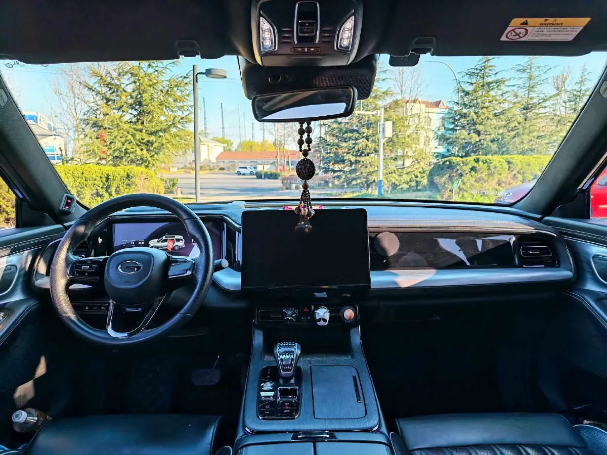 2022 GAC Trumpchi GS8 2.0T 190HP L4 E-CVT Hybrid,autocango,china used car exporter,china ev exporter,chinese used car exporter,chinese used ev exporter