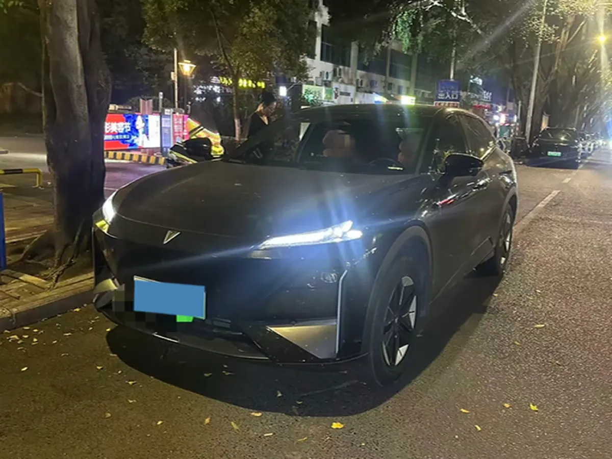 2025 Deepal S07 BEV 68.82KWH,autocango,china used car exporter,china ev exporter,chinese used car exporter,chinese used ev exporter