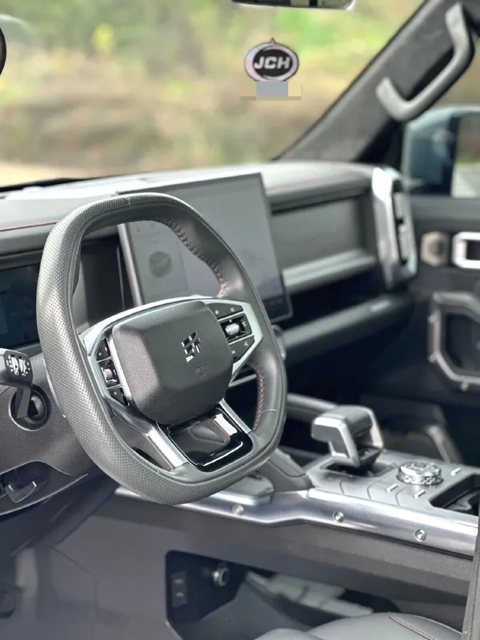 2023 Jetour Traveller 2.0T 254HP L4 7DCT,autocango,china used car exporter,china ev exporter,chinese used car exporter,chinese used ev exporter