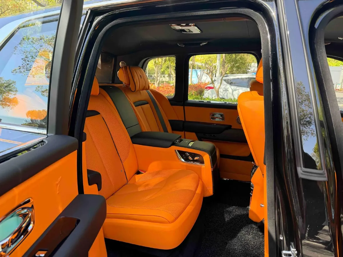 2024 Rolls-Royce Cullinan 6.7T 571HP V12 8AT,autocango,china used car exporter,china ev exporter,chinese used car exporter,chinese used ev exporter