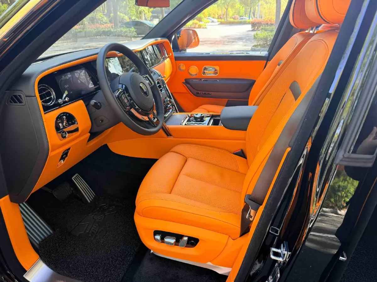 2024 Rolls-Royce Cullinan 6.7T 571HP V12 8AT,autocango,china used car exporter,china ev exporter,chinese used car exporter,chinese used ev exporter