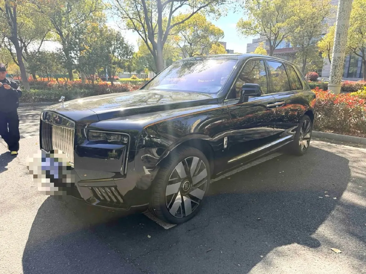 2024 Rolls-Royce Cullinan 6.7T 571HP V12 8AT,autocango,china used car exporter,china ev exporter,chinese used car exporter,chinese used ev exporter