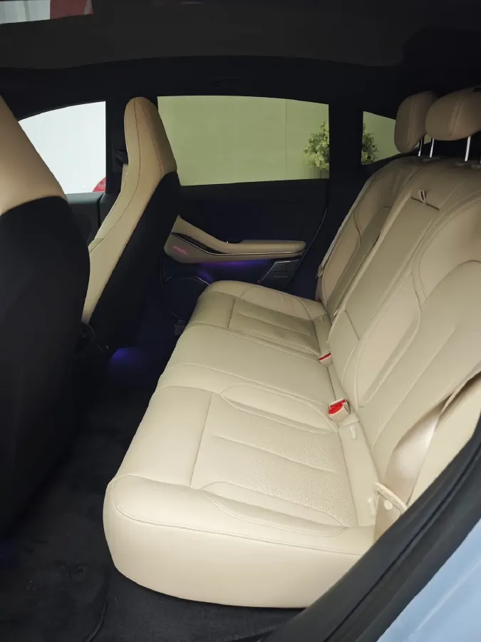 2022 JunTian HeiWuShi Youth 2.0T 203HP L4 6AT,autocango,china used car exporter,china ev exporter,chinese used car exporter,chinese used ev exporter