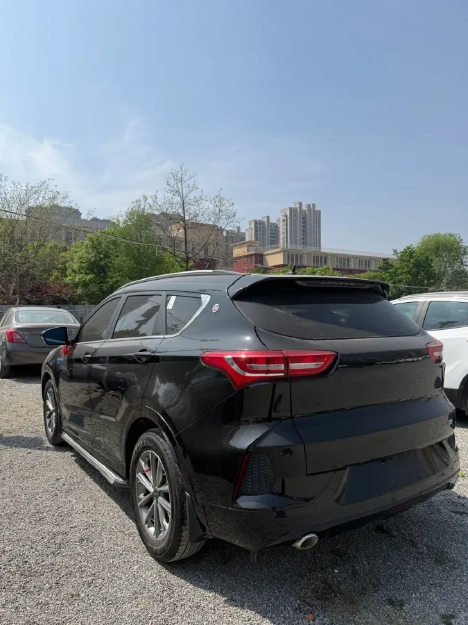 2022 Jetour X70M 1.5T 156HP L4 6MT,autocango,china used car exporter,china ev exporter,chinese used car exporter,chinese used ev exporter