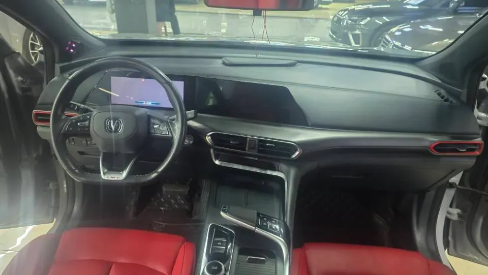 2020 ChangAn UNI-T 1.5T 180HP L4 7DCT,autocango,china used car exporter,china ev exporter,chinese used car exporter,chinese used ev exporter