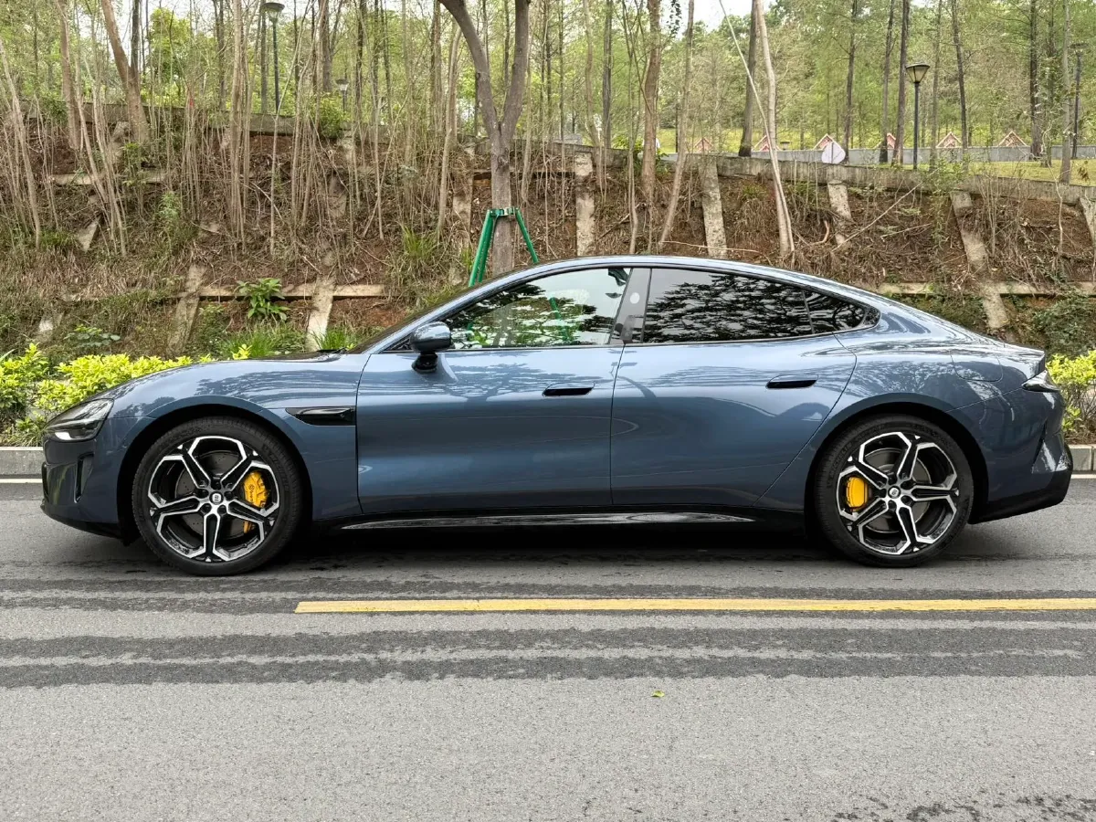 2024 MI SU7 BEV 73.6KWH,autocango,china used car exporter,china ev exporter,chinese used car exporter,chinese used ev exporter