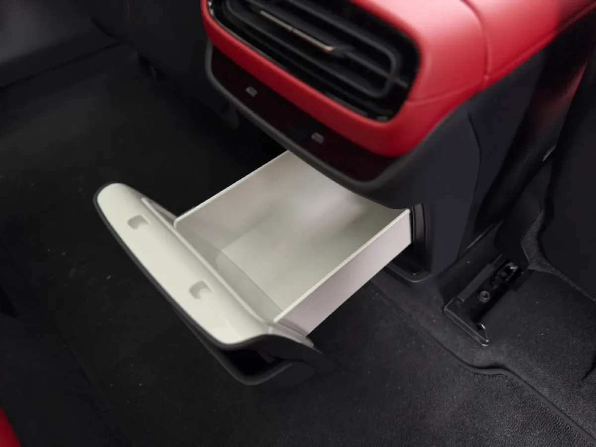 2024 MI SU7 BEV 73.6KWH,autocango,china used car exporter,china ev exporter,chinese used car exporter,chinese used ev exporter