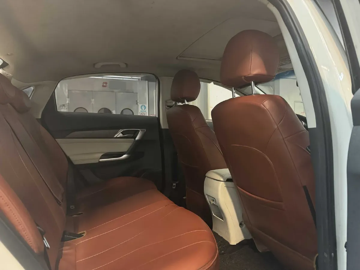 2018 BeiJing Auto EU5 BEV 53.66KWH,autocango,china used car exporter,china ev exporter,chinese used car exporter,chinese used ev exporter