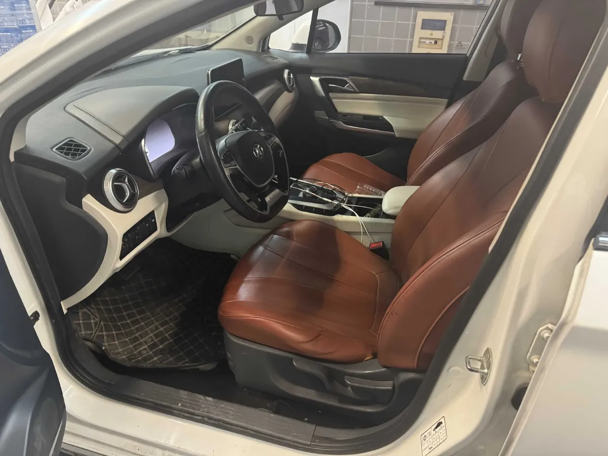 2018 BeiJing Auto EU5 BEV 53.66KWH,autocango,china used car exporter,china ev exporter,chinese used car exporter,chinese used ev exporter