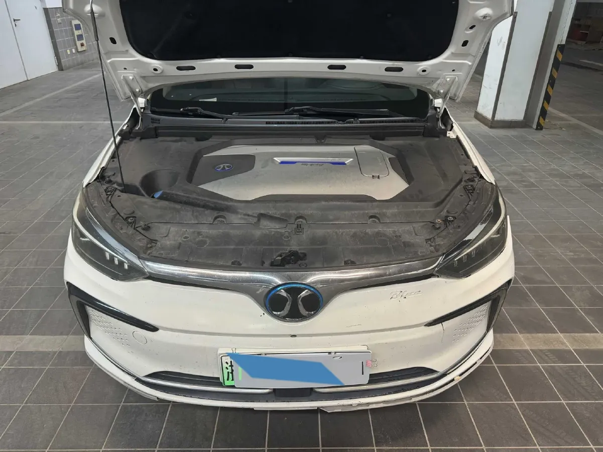 2018 BeiJing Auto EU5 BEV 53.66KWH,autocango,china used car exporter,china ev exporter,chinese used car exporter,chinese used ev exporter