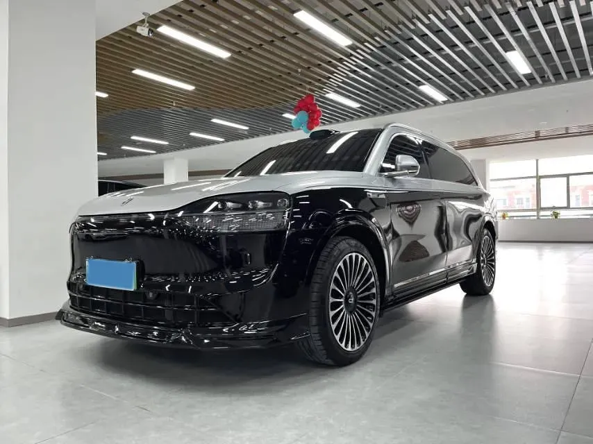 2025 AITO AITO M9 REEV 160HP REEV 52KWH,autocango,china used car exporter,china ev exporter,chinese used car exporter,chinese used ev exporter