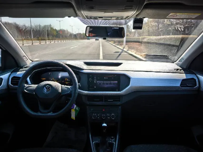 2021 Volkswagen Tacqua 1.5L 113HP L4 6AT,autocango,china used car exporter,china ev exporter,chinese used car exporter,chinese used ev exporter