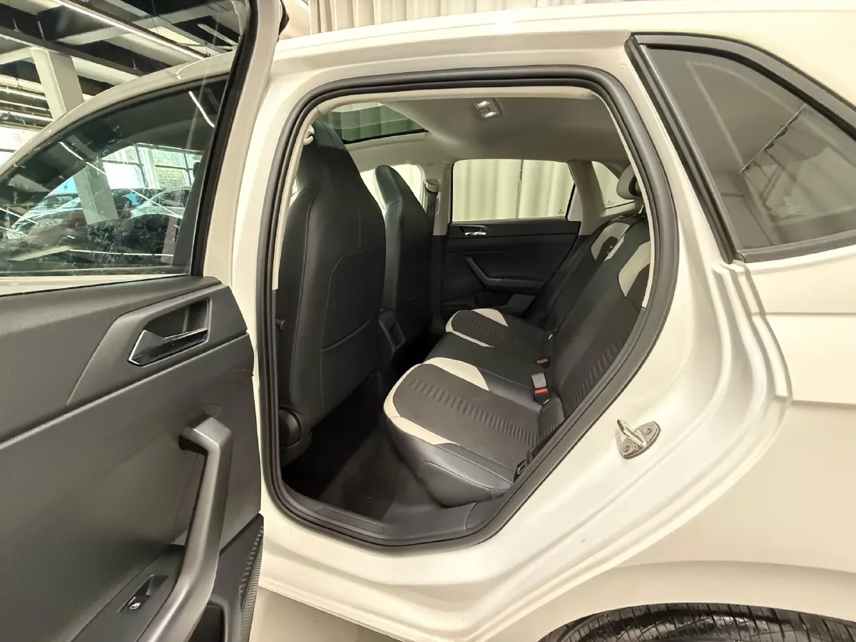 2019 Volkswagen Polo 1.5L 113HP L4 6AT,autocango,china used car exporter,china ev exporter,chinese used car exporter,chinese used ev exporter