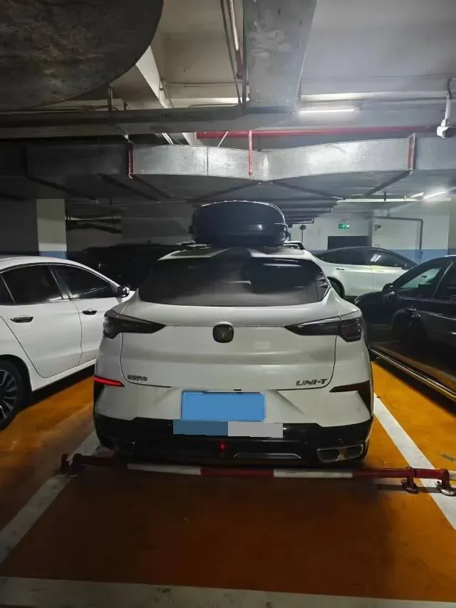 2023 ChangAn UNI-T 1.5T 188HP L4 7DCT,autocango,china used car exporter,china ev exporter,chinese used car exporter,chinese used ev exporter