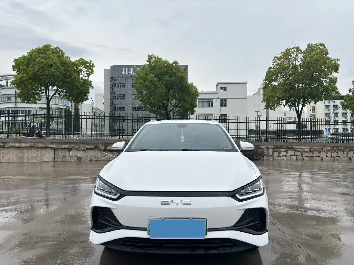 2023 BYD e2 BEV 43.2KWH,autocango,china used car exporter,china ev exporter,chinese used car exporter,chinese used ev exporter