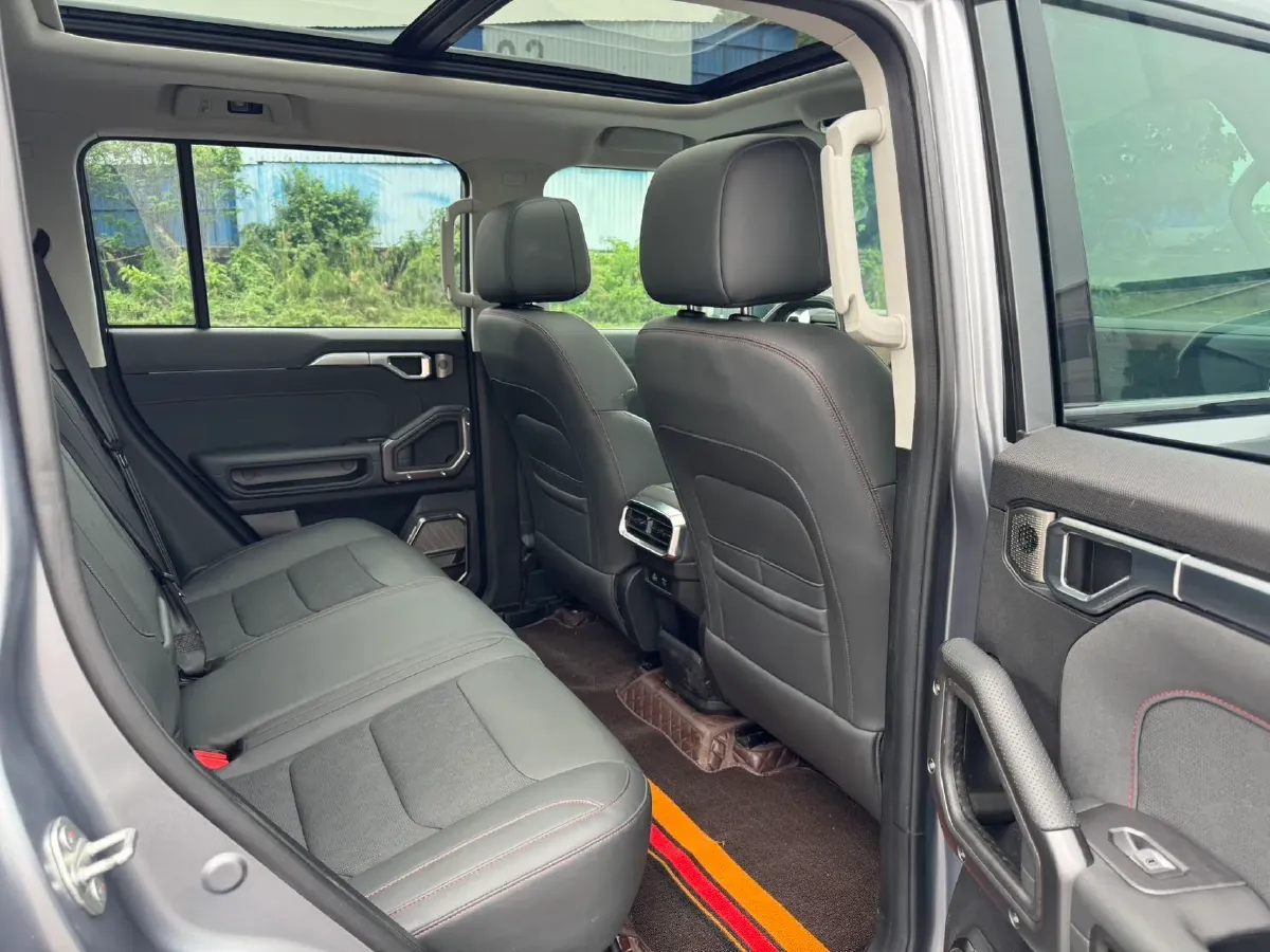 2023 Jetour Traveller 2.0T 254HP L4 7DCT,autocango,china used car exporter,china ev exporter,chinese used car exporter,chinese used ev exporter