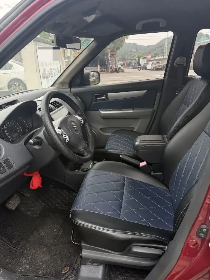 2015 Suzuki Swift 1.5L 103HP L4 4AT,autocango,china used car exporter,china ev exporter,chinese used car exporter,chinese used ev exporter