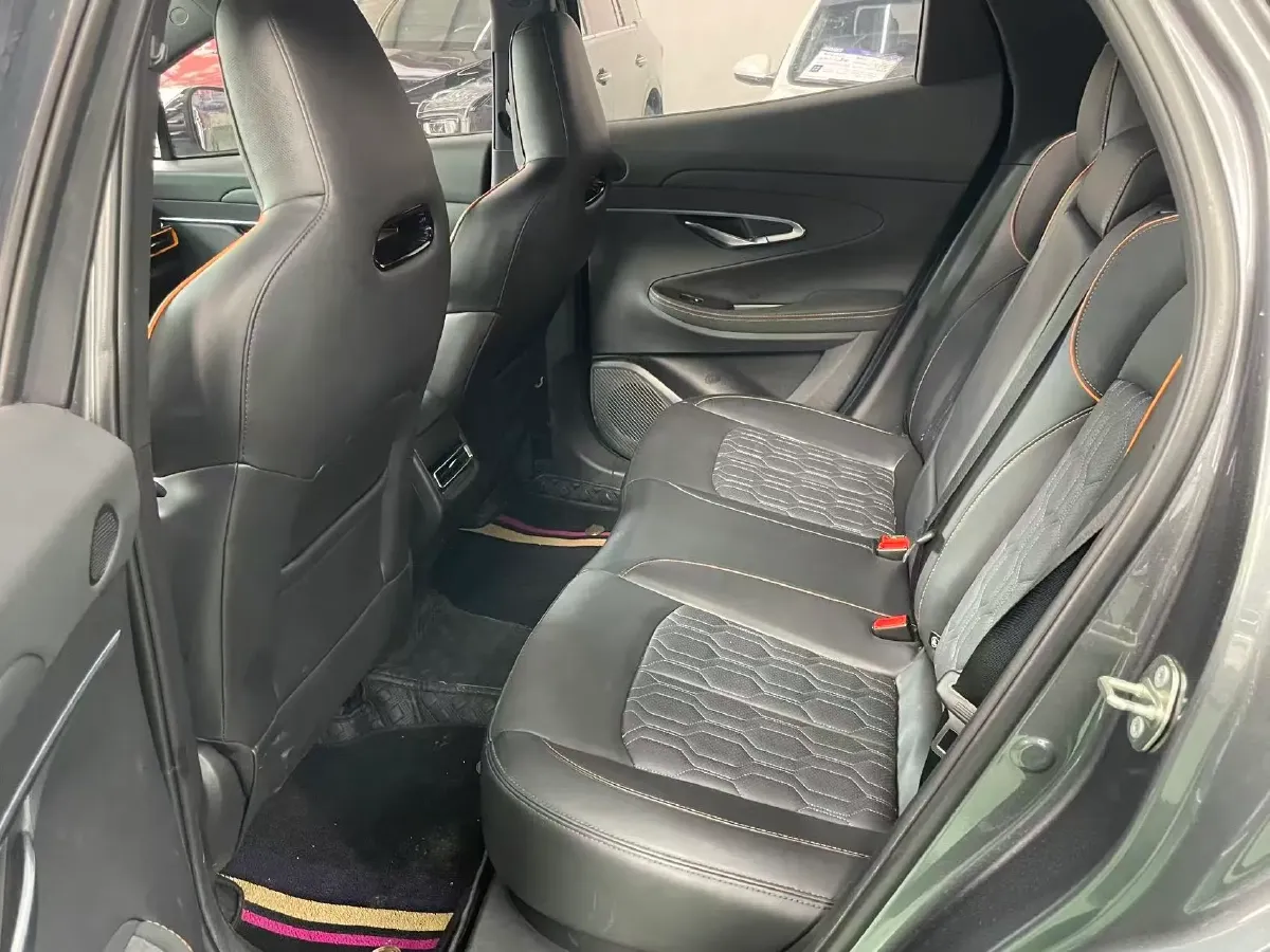 2023 ChangAn UNI-T 1.5T 188HP L4 7DCT,autocango,china used car exporter,china ev exporter,chinese used car exporter,chinese used ev exporter