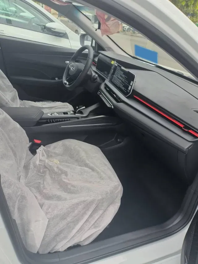 2024 Geely Binray 1.5T 181HP L4 7DCT,autocango,china used car exporter,china ev exporter,chinese used car exporter,chinese used ev exporter