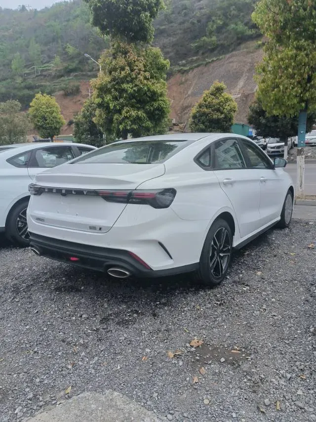 2024 Geely Binray 1.5T 181HP L4 7DCT,autocango,china used car exporter,china ev exporter,chinese used car exporter,chinese used ev exporter