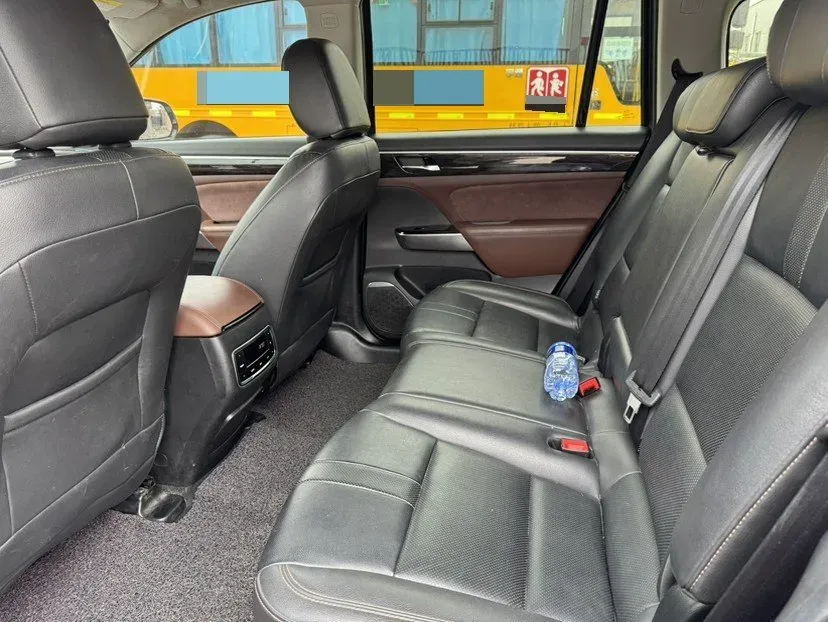 2017 GAC Trumpchi GS8 2.0T 201HP L4 6AT,autocango,china used car exporter,china ev exporter,chinese used car exporter,chinese used ev exporter