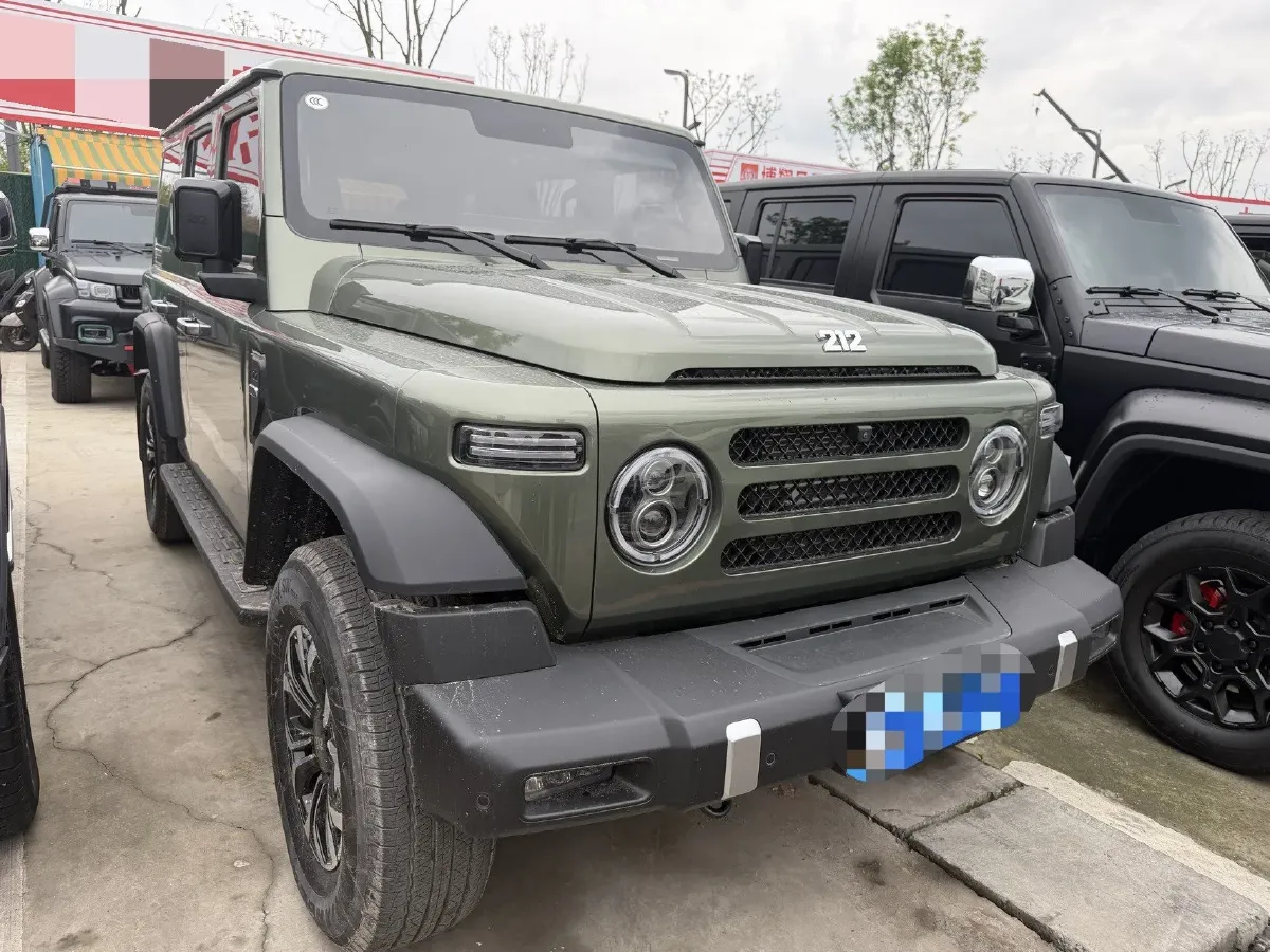 2025 212 212 T01 2.0T 170HP L4 8AT,autocango,china used car exporter,china ev exporter,chinese used car exporter,chinese used ev exporter