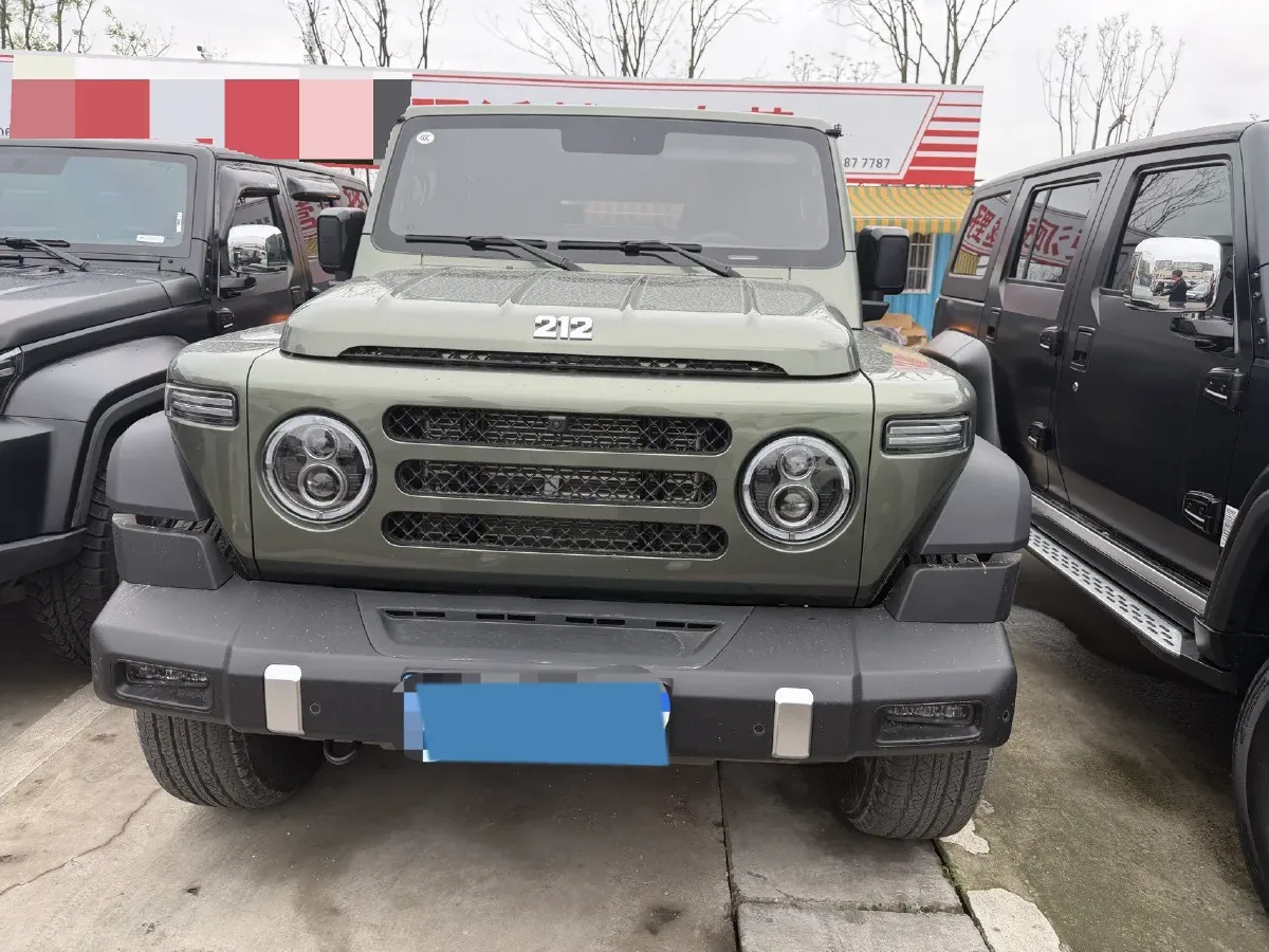 2025 212 212 T01 2.0T 170HP L4 8AT,autocango,china used car exporter,china ev exporter,chinese used car exporter,chinese used ev exporter