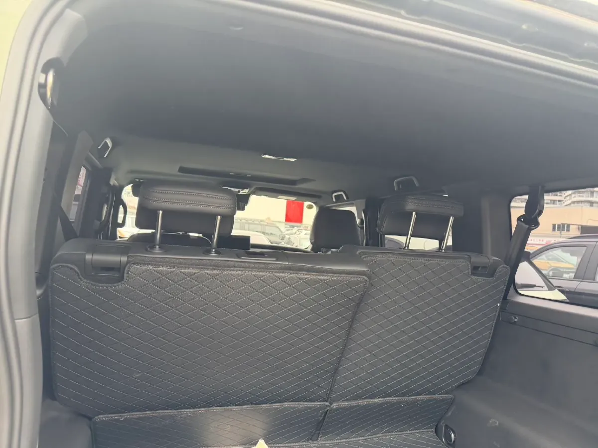 2025 212 212 T01 2.0T 170HP L4 8AT,autocango,china used car exporter,china ev exporter,chinese used car exporter,chinese used ev exporter