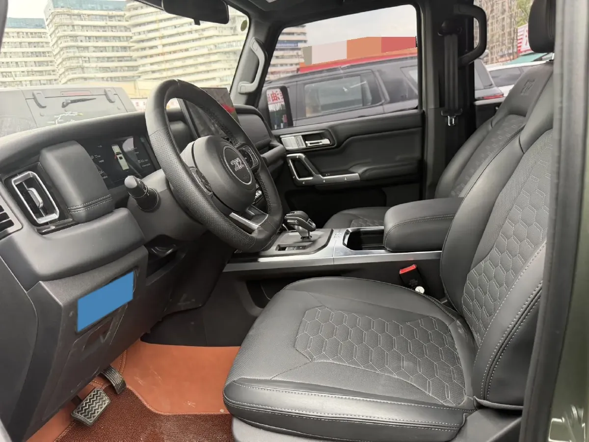 2025 212 212 T01 2.0T 170HP L4 8AT,autocango,china used car exporter,china ev exporter,chinese used car exporter,chinese used ev exporter