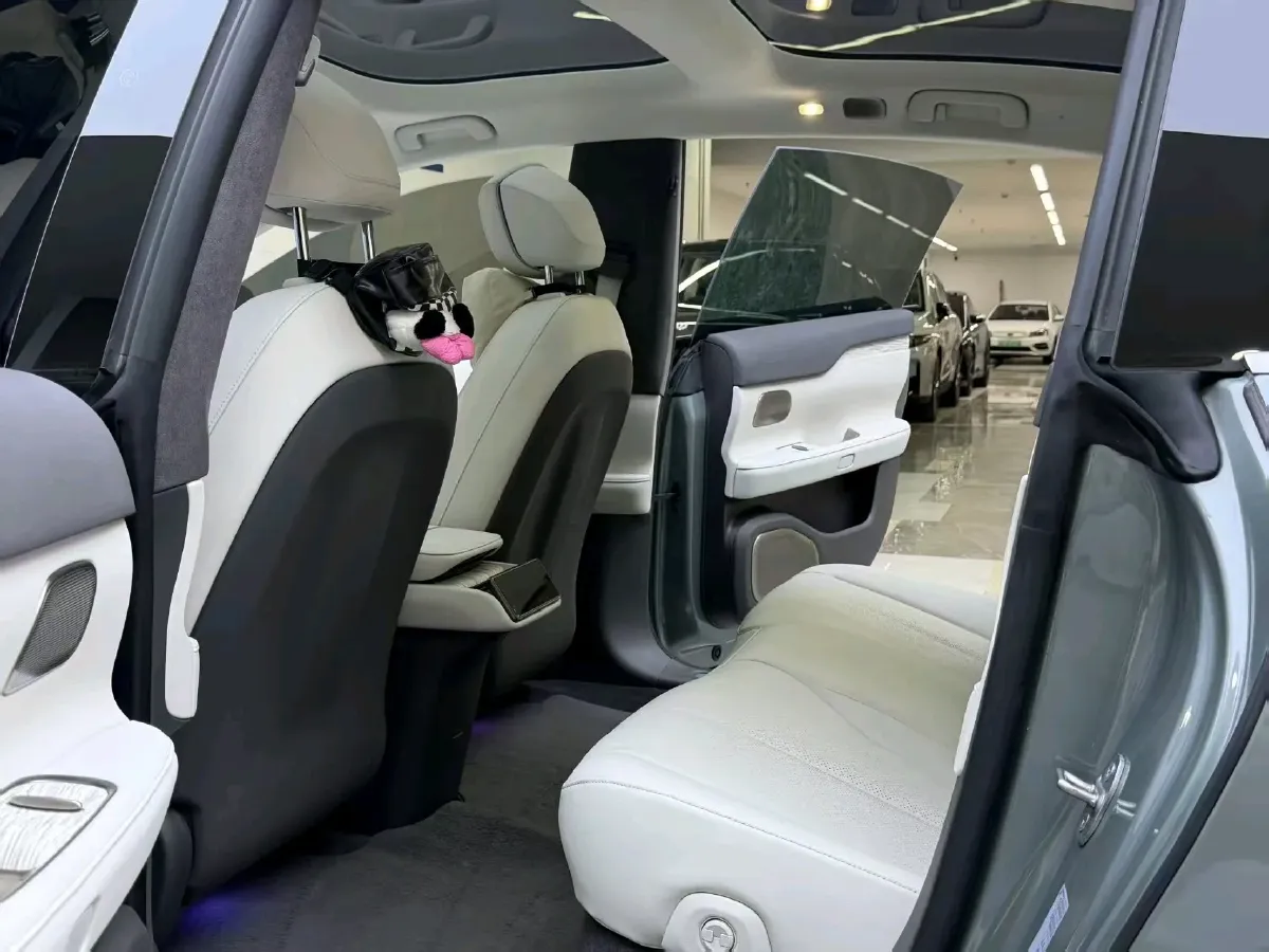 2022 JunTian HeiWuShi Youth 2.0T 203HP L4 6AT,autocango,china used car exporter,china ev exporter,chinese used car exporter,chinese used ev exporter