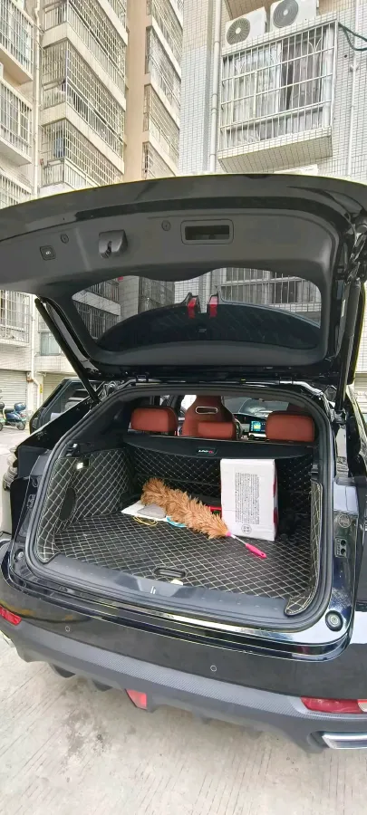 2023 ChangAn UNI-K iDD 1.5T 170HP L4 6TCT PHEV 28.39KWH,autocango,china used car exporter,china ev exporter,chinese used car exporter,chinese used ev exporter