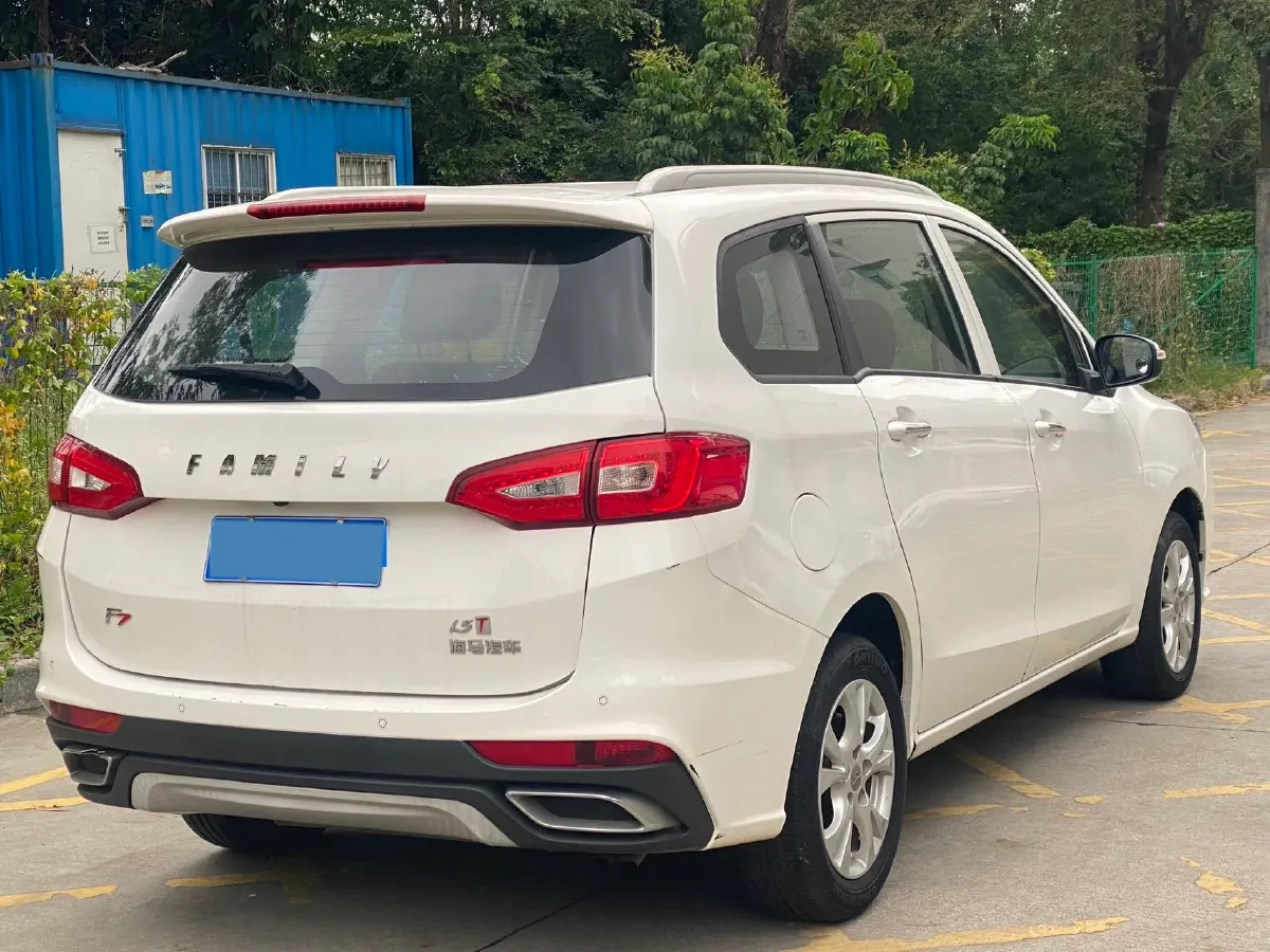 2017 HaiMa Family F7 1.5T 165HP L4 6MT,autocango,china used car exporter,china ev exporter,chinese used car exporter,chinese used ev exporter