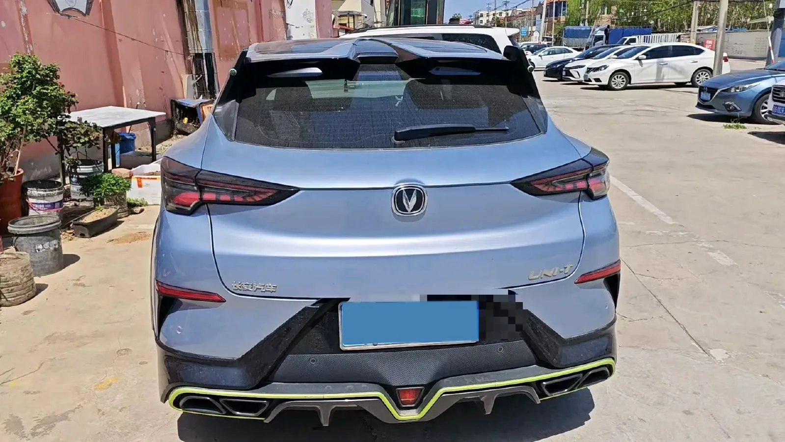 2022 ChangAn UNI-T 1.5T 188HP L4 7DCT,autocango,china used car exporter,china ev exporter,chinese used car exporter,chinese used ev exporter