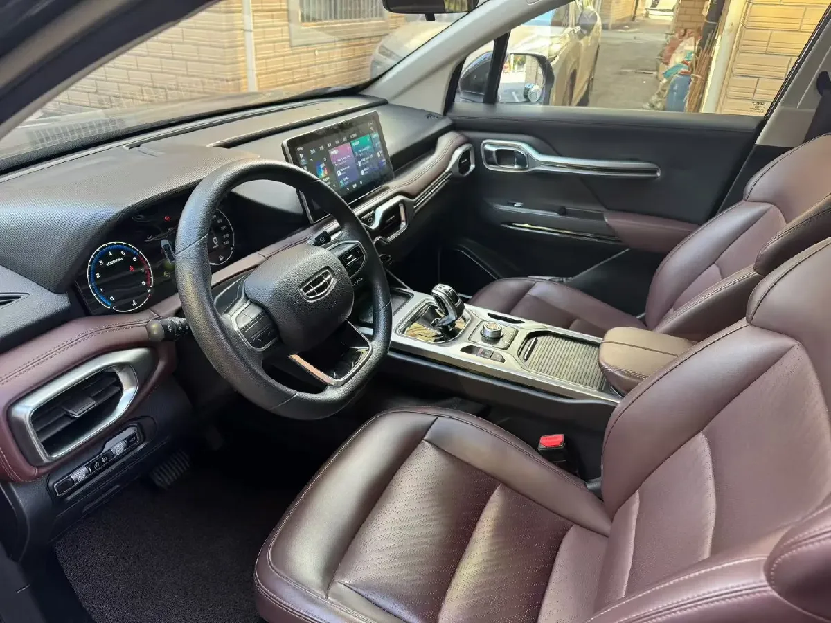 2022 Geely Okavango 1.8T 184HP L4 7DCT,autocango,china used car exporter,china ev exporter,chinese used car exporter,chinese used ev exporter