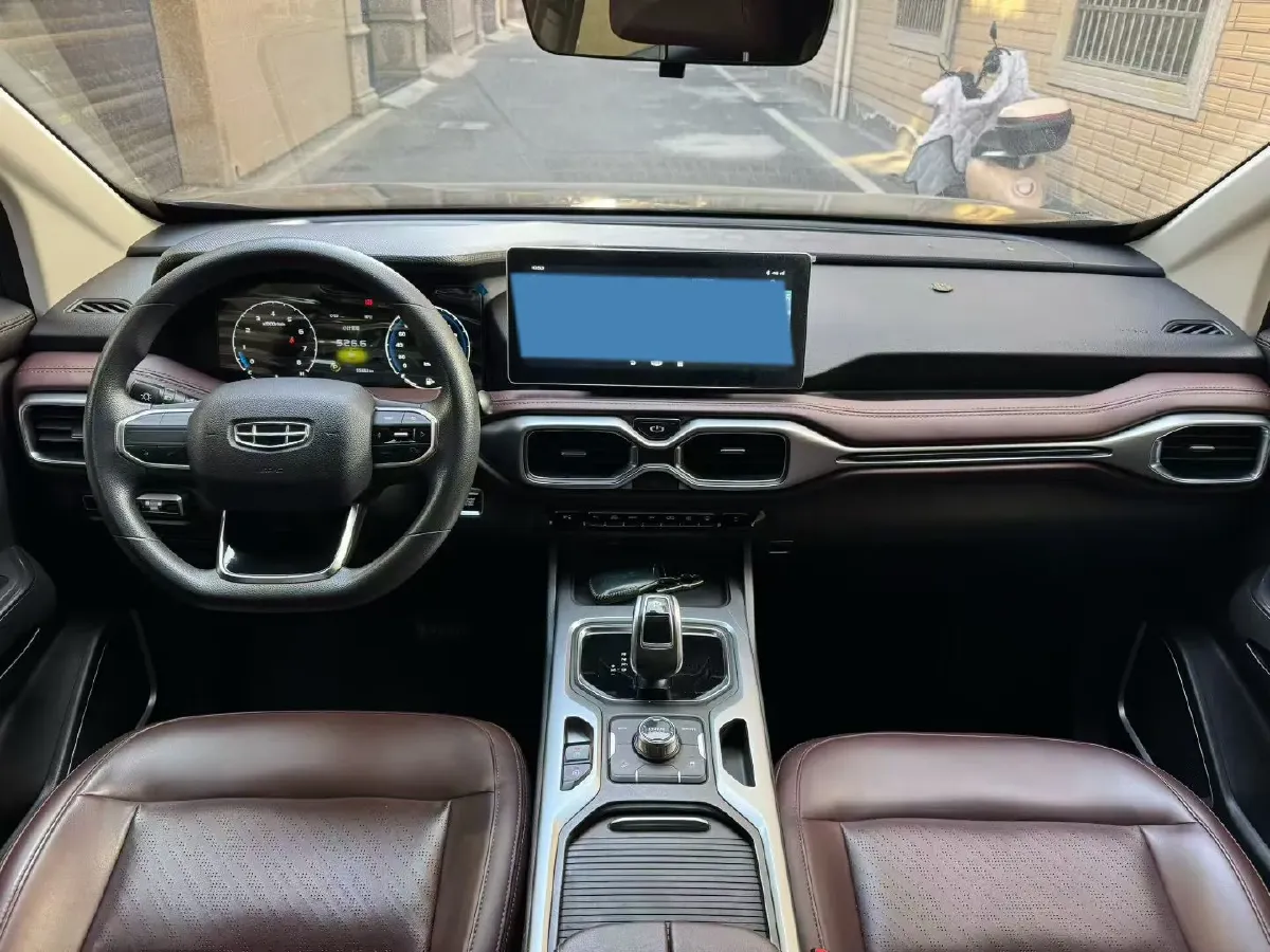 2022 Geely Okavango 1.8T 184HP L4 7DCT,autocango,china used car exporter,china ev exporter,chinese used car exporter,chinese used ev exporter