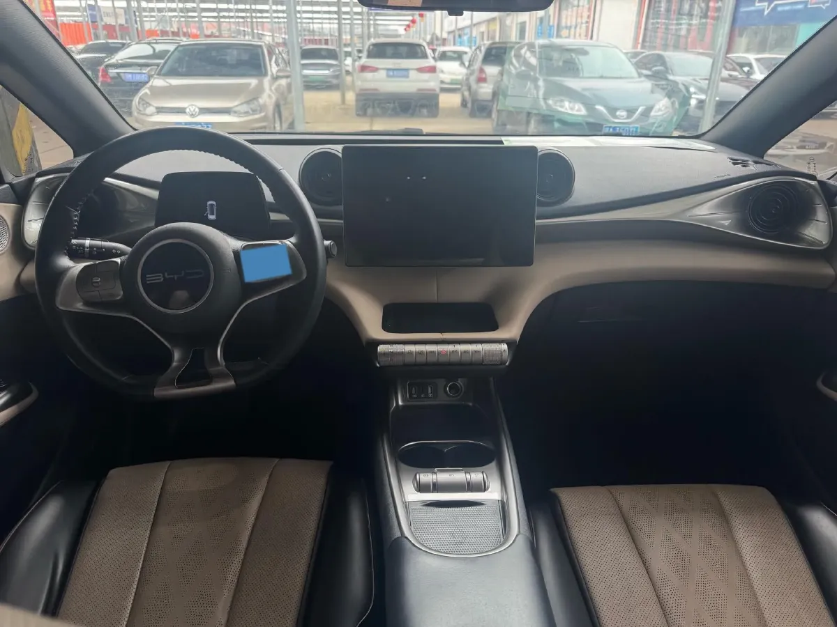 2023 BYD Dolphin BEV 44.928KWH,autocango,china used car exporter,china ev exporter,chinese used car exporter,chinese used ev exporter